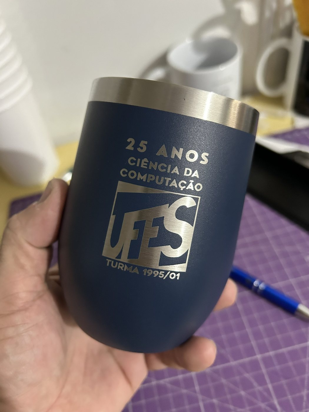 Copo térmico corporativo com personalização